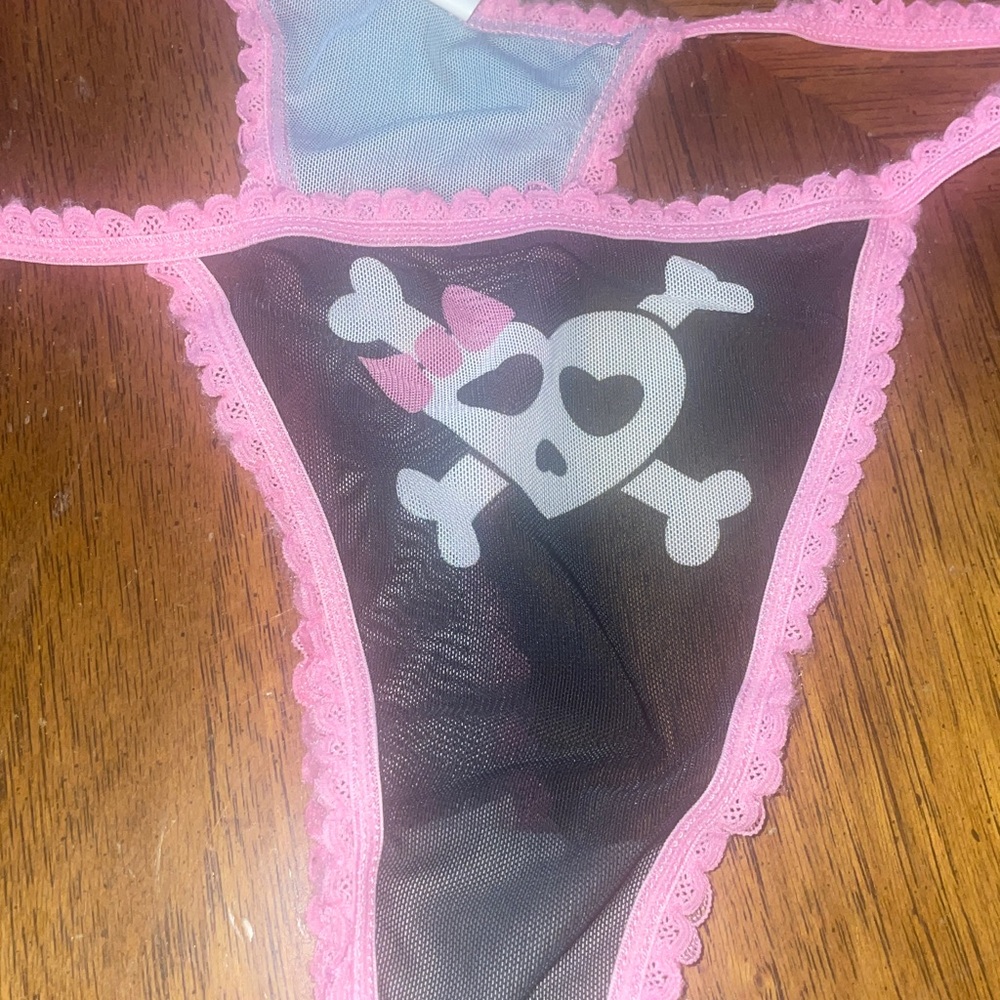 Pink and Black Skull panties